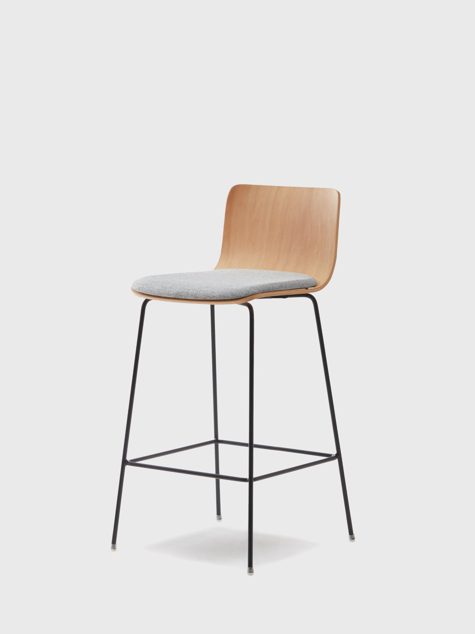 OUI 680 mm / Fabric, Black frame and Grey seat