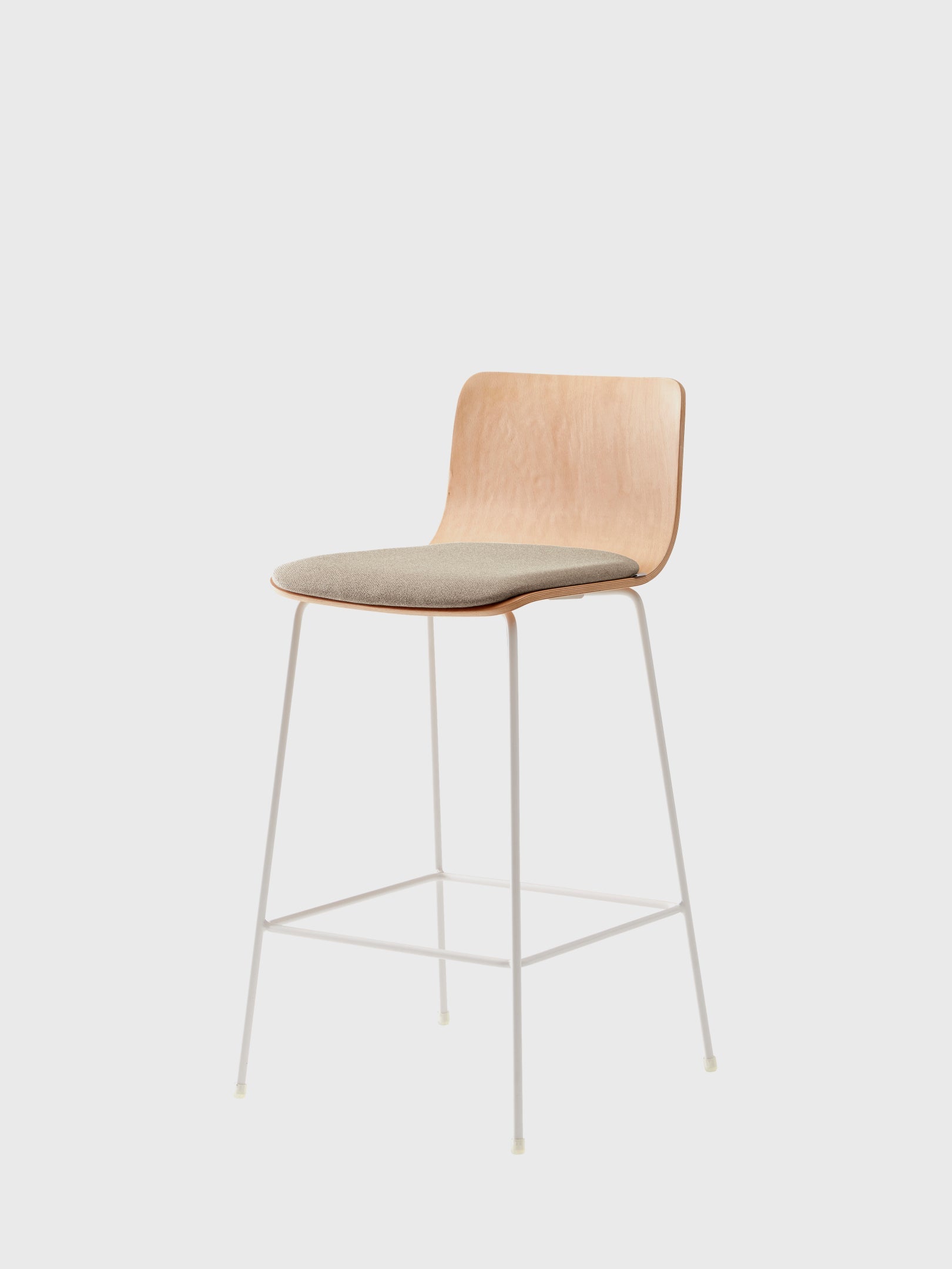 OUI 680 mm / Fabric, White frame and Beige seat