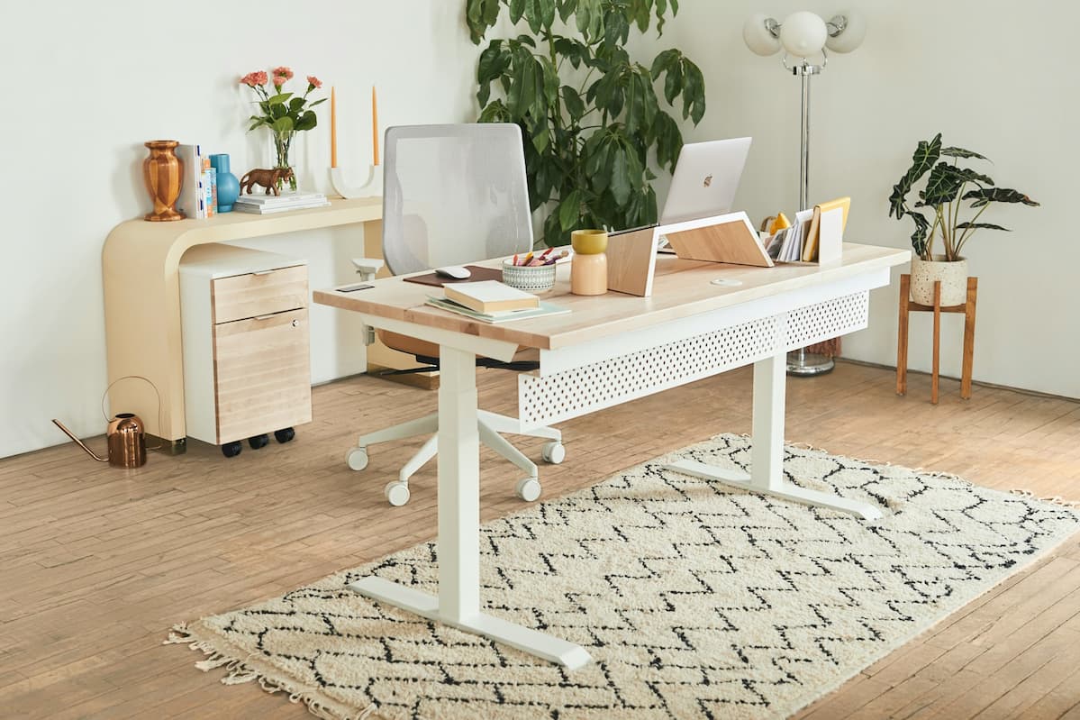 Stylish and minimalist workspace setup showcasing ideal home office ergonomics for comfort and productivity.
