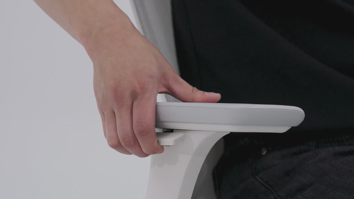 Four-dimensional T50 armrest adjustment