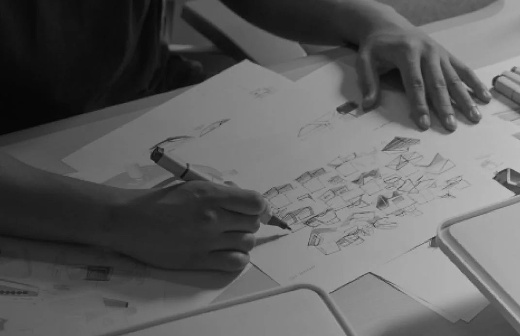 SIDIZ chair design sketches and prototypes