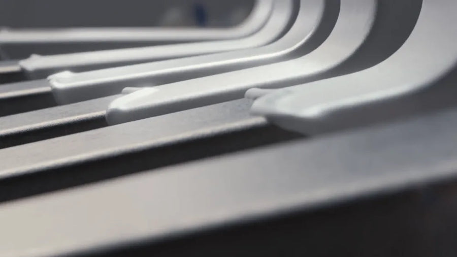 Close view of SIDIZ chair material