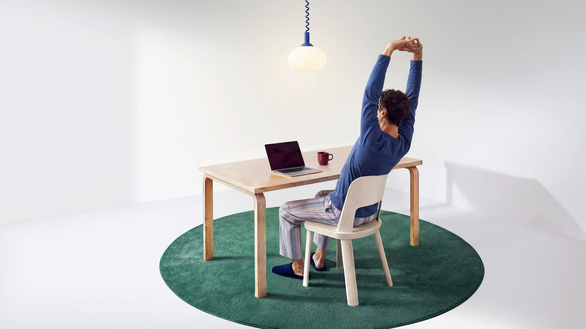 PLIT minimal silhouette and support structure