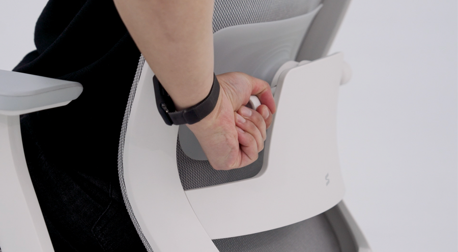 Adjusting T50 lumbar support